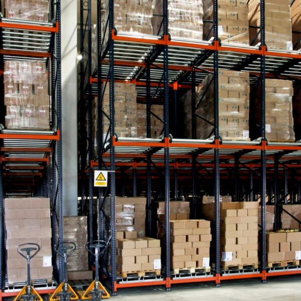 The Ultimate Guide to Pallets and Pallet Sizes