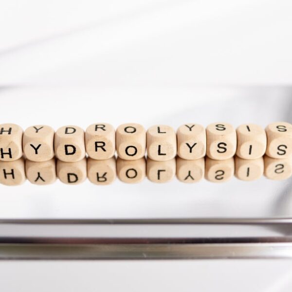 New study finds hydrolysis prevents formation of PLA microplastics