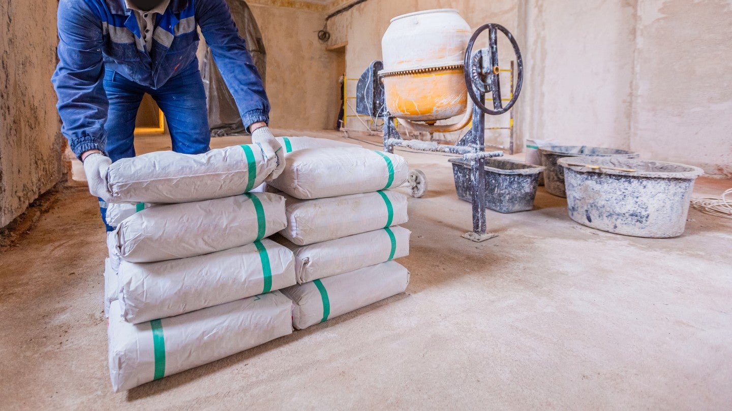 Mondi and Cemex launch SolmixBag solution in Balearic Islands