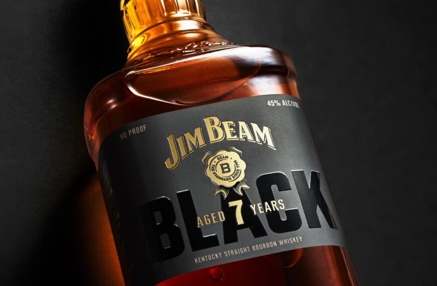 The Seven-Year Journey of Jim Beam Black is an Exercise in Smoothness