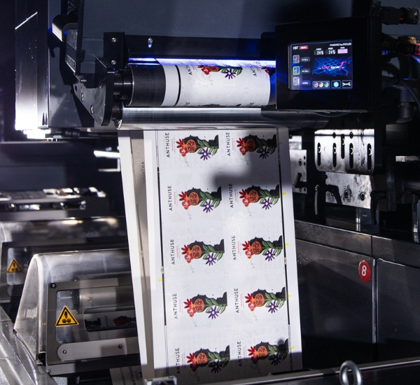 Xaar and Nilpeter Add Advanced Digital Varnish to Spirits, Cosmetics Labels