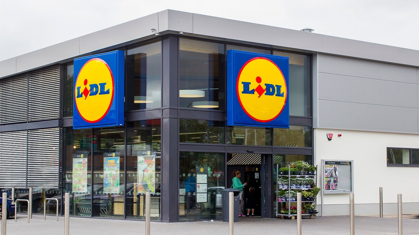 Lidl Ireland unveils new range of milk packaging cartons