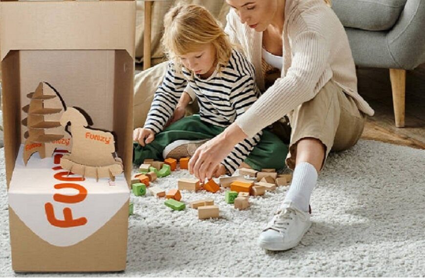 DS Smith develops new packaging for Funzy’s modular play sofas