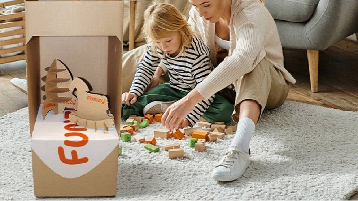 DS Smith develops new packaging for Funzy’s modular play sofas