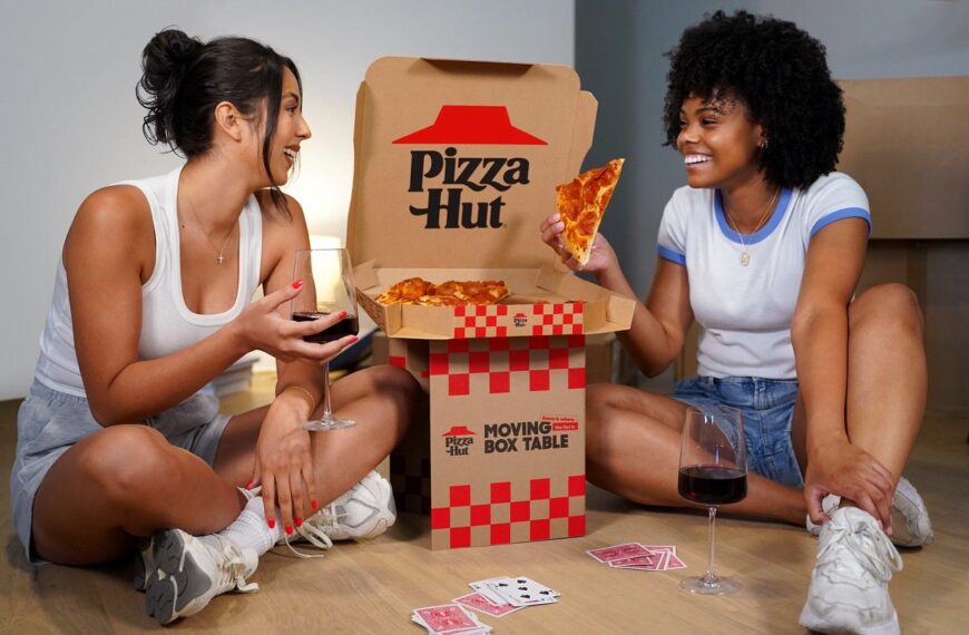 Pizza Hut introduces new box that turns into mini table