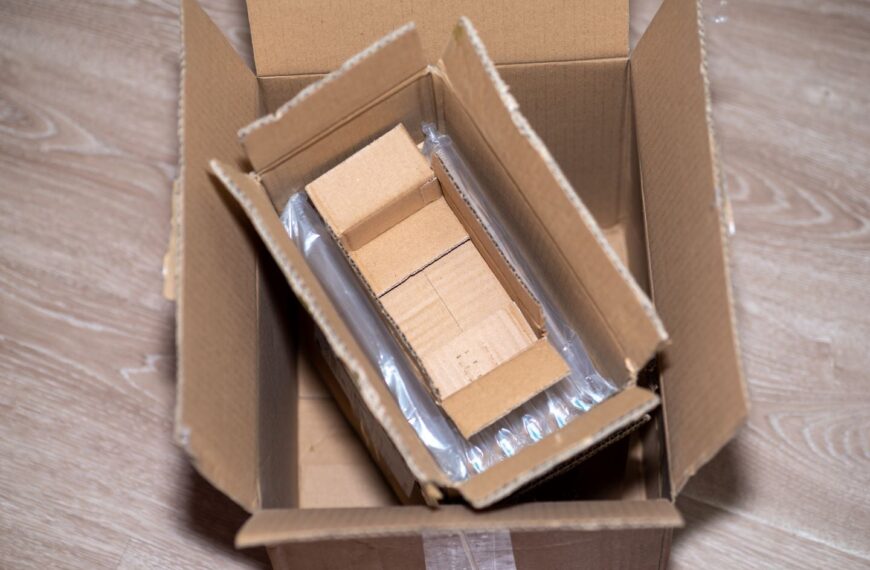 British shoppers frustrated by excessive plastic packaging