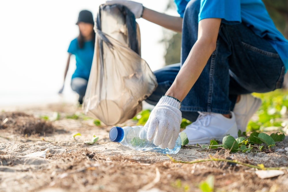 Survey highlights public concerns over plastic pollution
