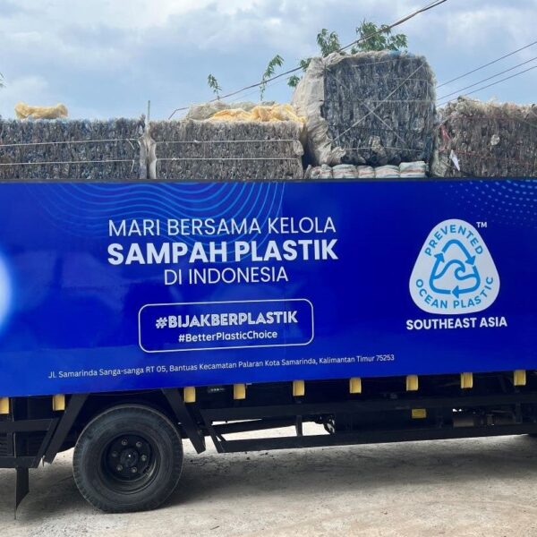 Danone and Prevented Ocean Plastic open plastic recycling centre in Borneo