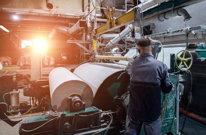 Norske Skog gets green loan, provides Golbey containerboard project update