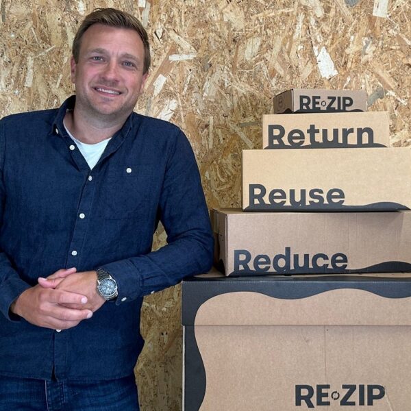 RE-ZIP, Amazon to pilot reusable cardboard boxes in Europe 