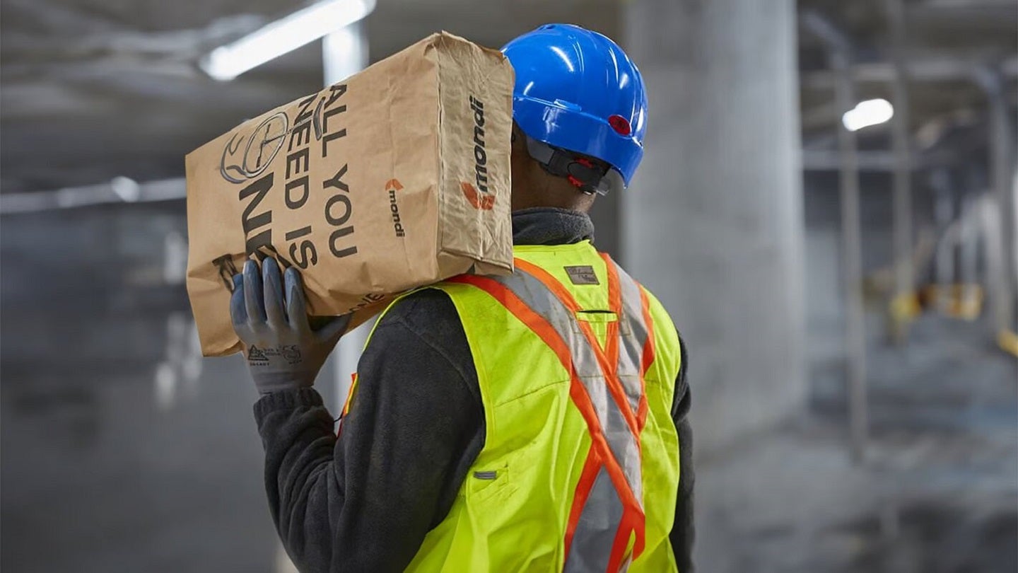 Mondi announces new alliance for used paper bags circularity in construction