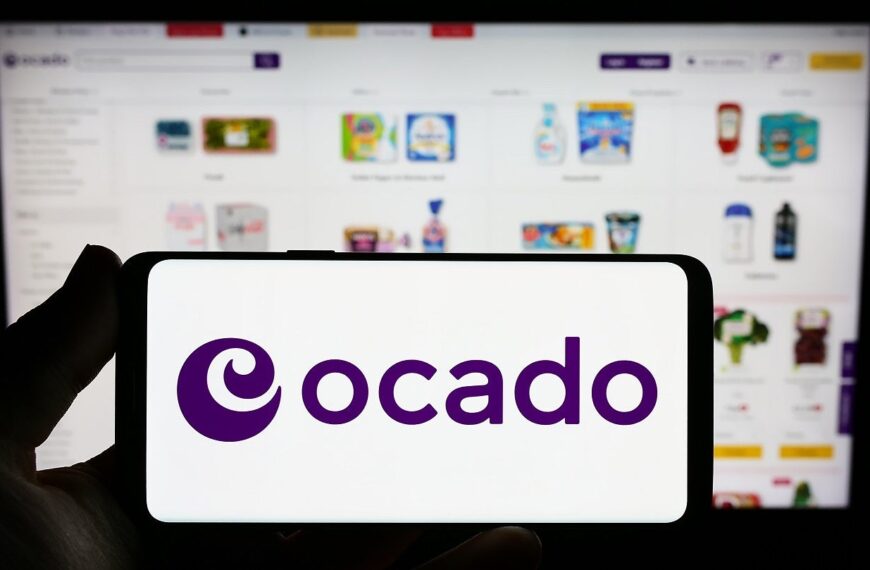 Ocado expands Reuse range to include laundry products  