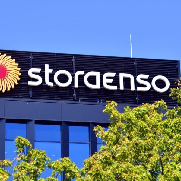 Stora Enso opens new dry-forming production unit in Sweden