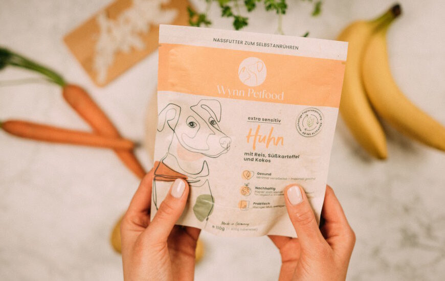 Wynn Petfood, Koehler Paper announce packaging first for wet pet food blends