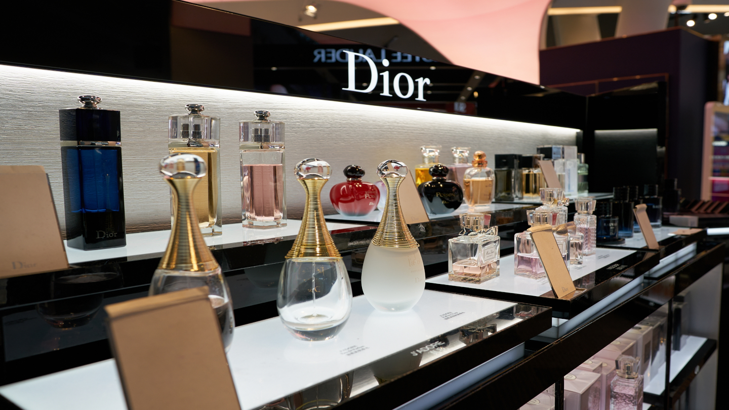 Weinberg Capital acquires stake in French beauty packaging supplier Cosmogen