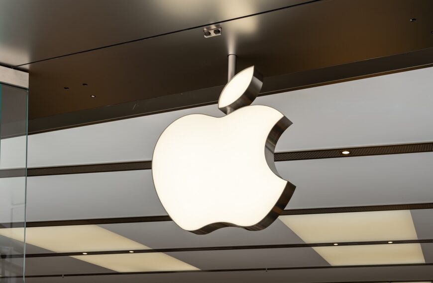 Apple takes steps to resolve AirTag labelling violations