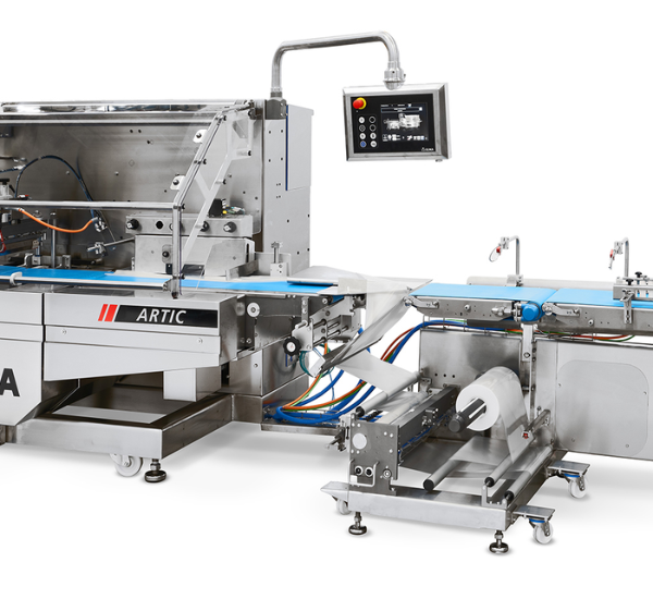 Harpak-ULMA Unveils Advanced Horizontal Flow Wrap Machine
