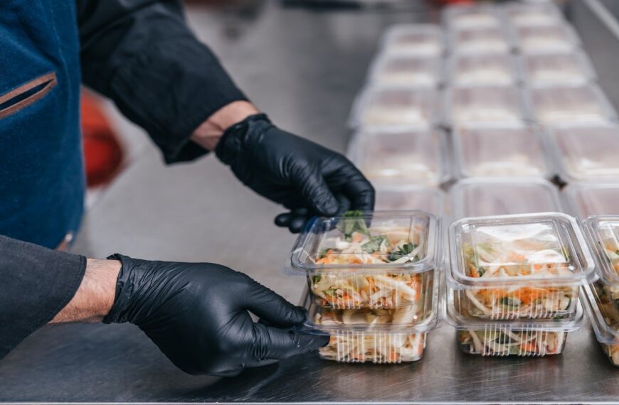 Fedrigoni acquires stake in packaging tech company Papkot
