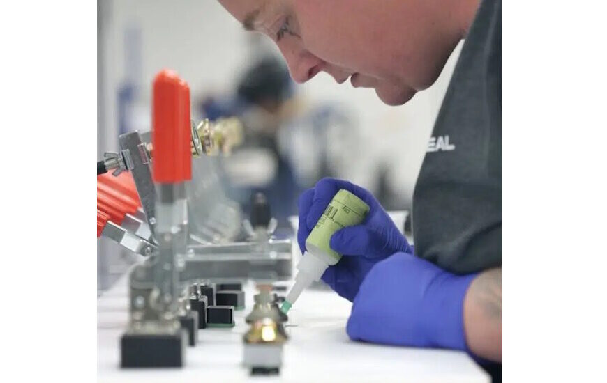 Sur-Seal Acquires Kent Manufacturing, Expanding Healthcare Capabilities