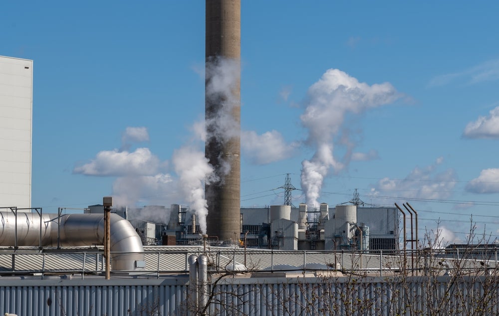UK sets stricter conditions for new waste incinerators