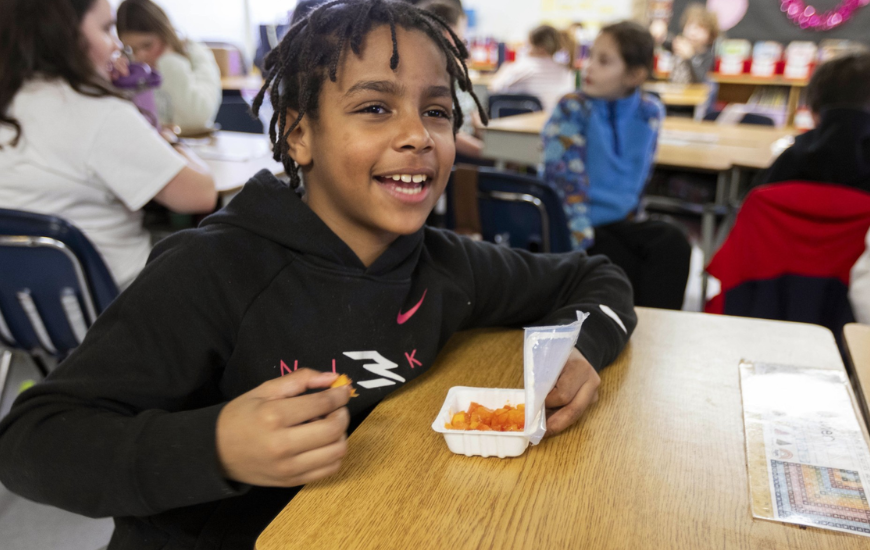 Eco-Products and DNO Produce Develop Sustainable Packaging for School Lunches