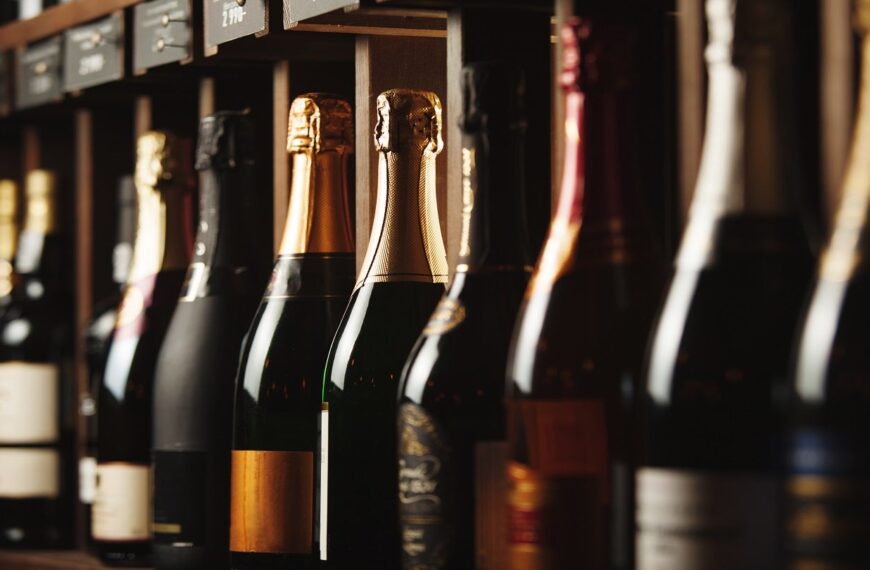 Champagne Telmont launches “world’s first ultra-lightweight” bottle in US