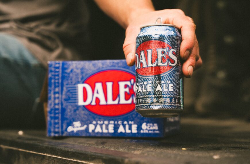 Dale’s Dons a Canadian Tuxedo For Summer