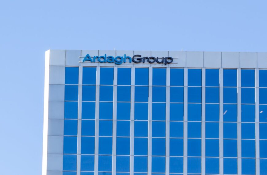 Paul Coulson offered $250m to exit  Ardagh Group