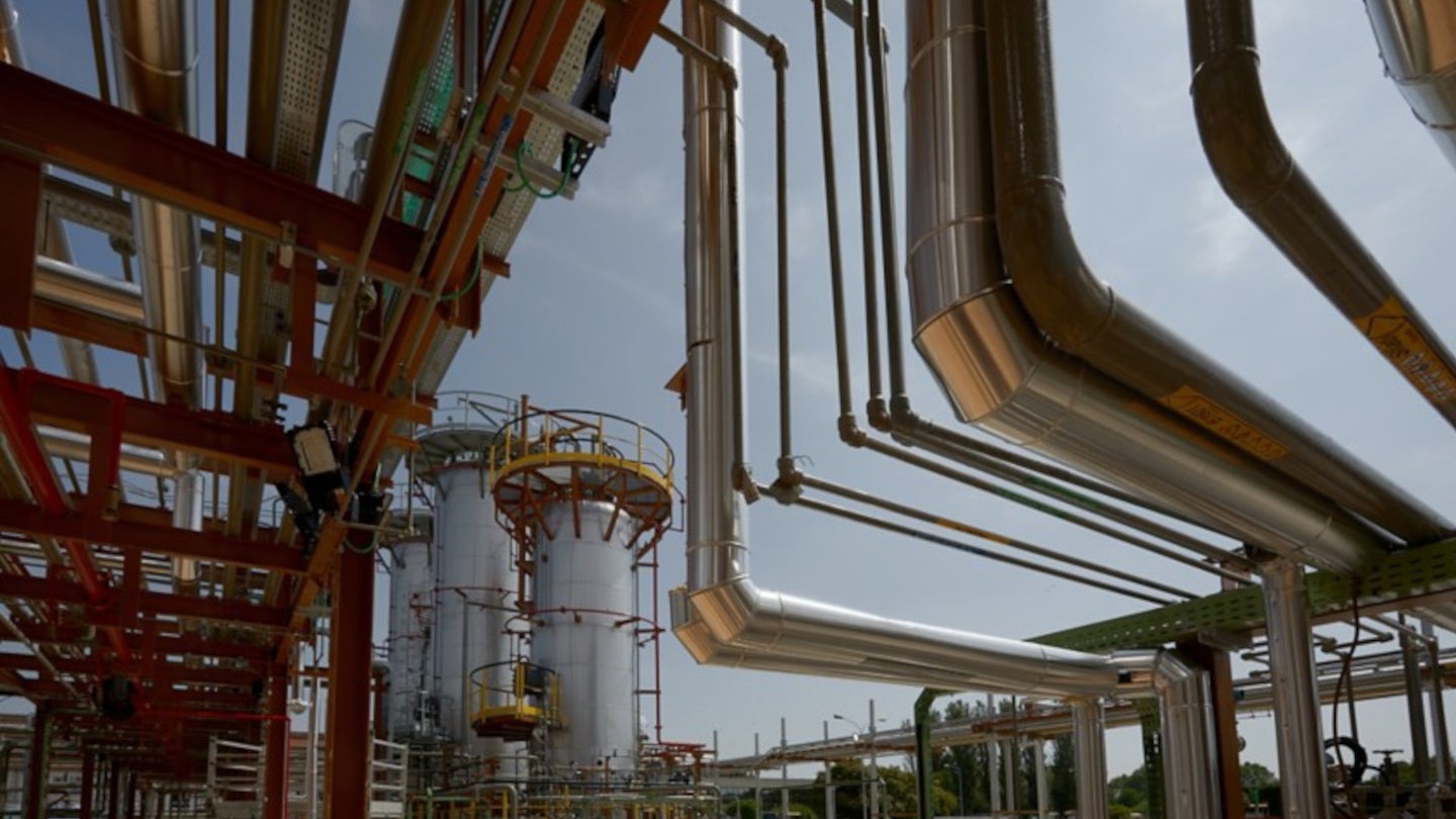Versalis unveils Hoop plant for mixed plastic waste recycling at Mantua, Italy
