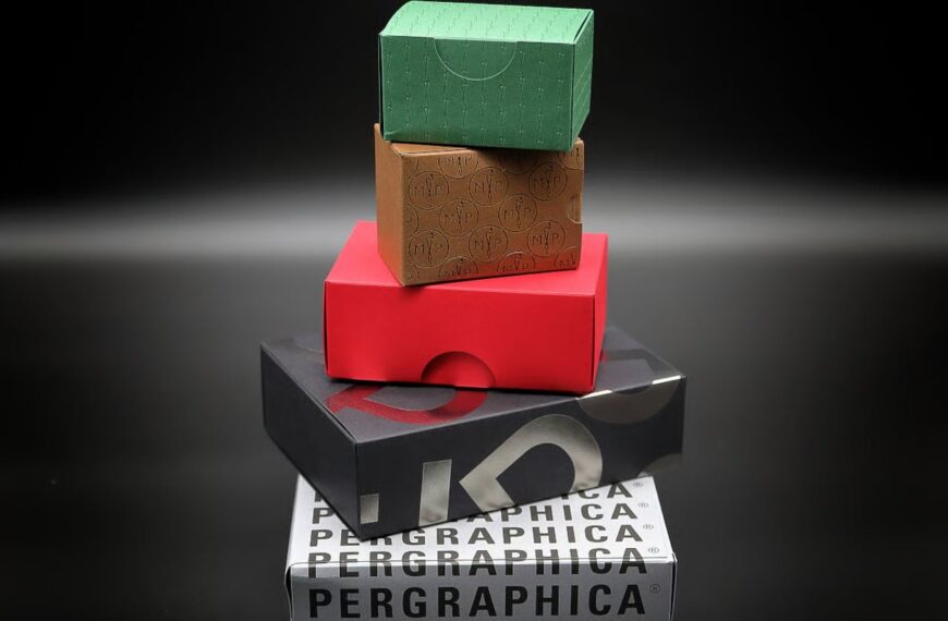 Mondi sustainable luxury packaging at trade show in France