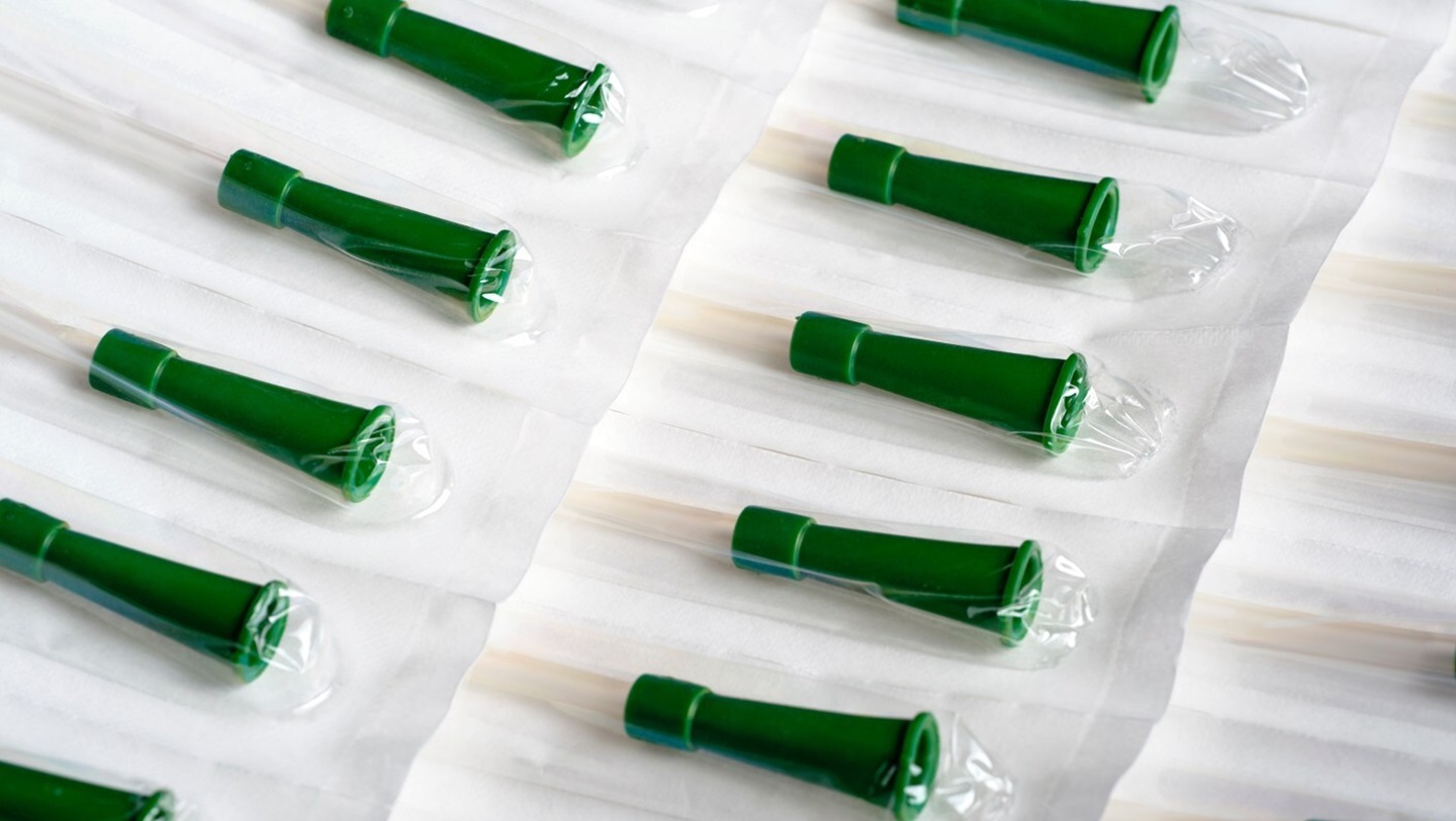 Winpak becomes authorised DuPont Tyvek healthcare packaging converter