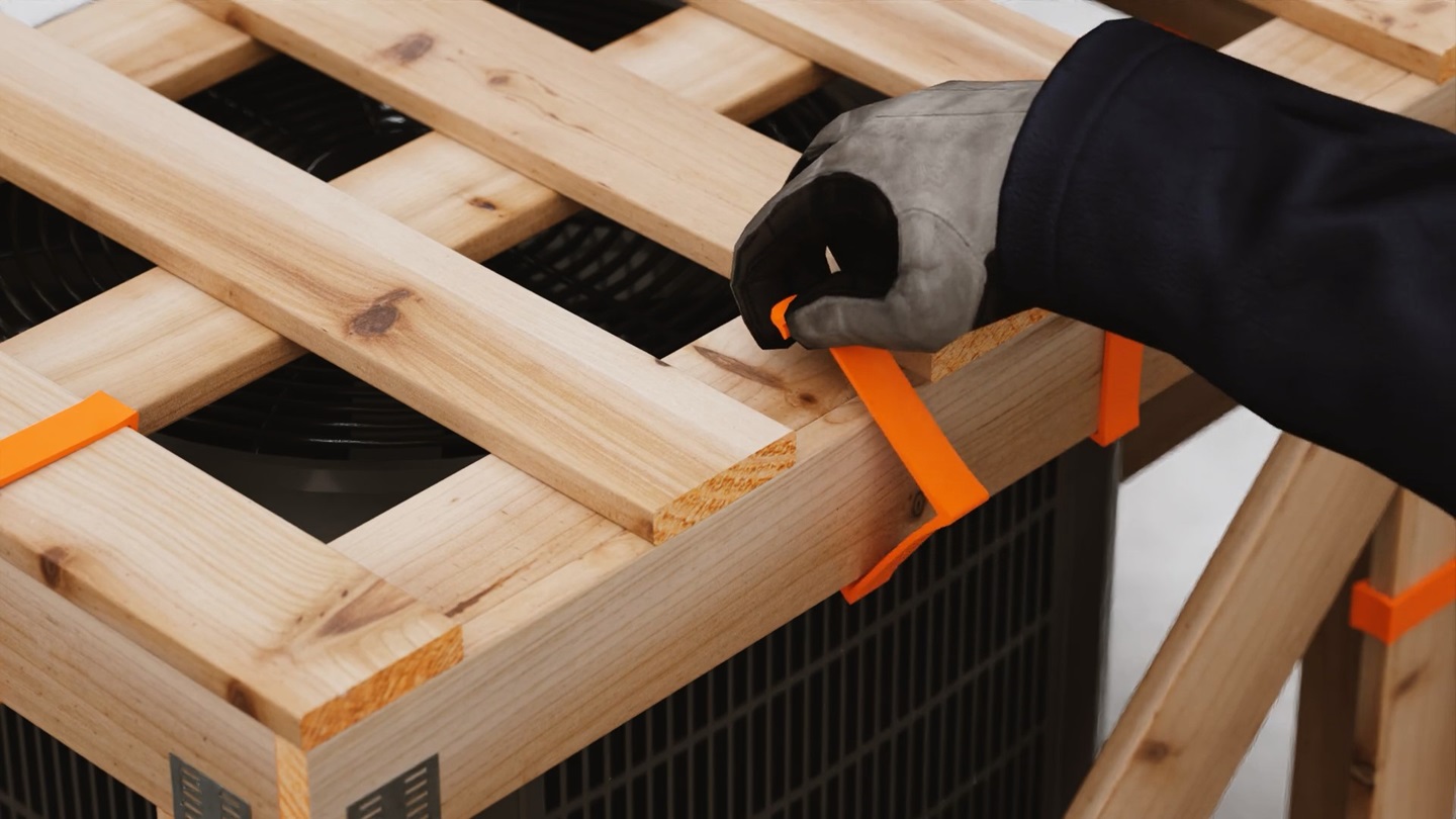 UFP Packaging introduces tool-free crating system