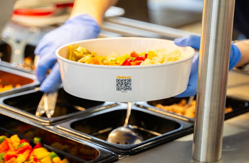 Duni introduces digital reuse system for Swedish foodservice market
