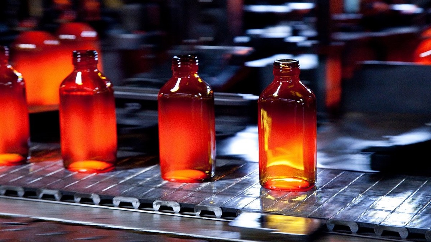 Gerresheimer to spin off moulded glass business
