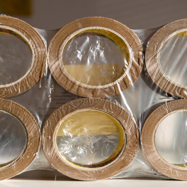 Ahlstrom presents sustainable PSA labelling at Labelexpo Europe 2025