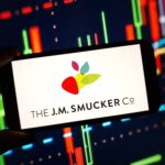 Smucker sues Trader Joe’s over lookalike sandwich packaging