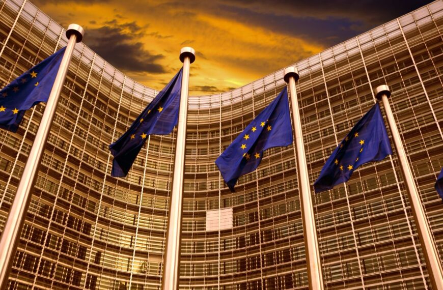 EU sets new bioeconomy plan to scale bio-based industries 