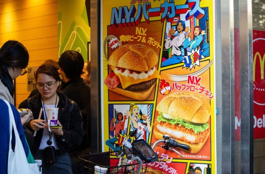 McDonald’s Japan overhauls packaging with rPET strawless lids