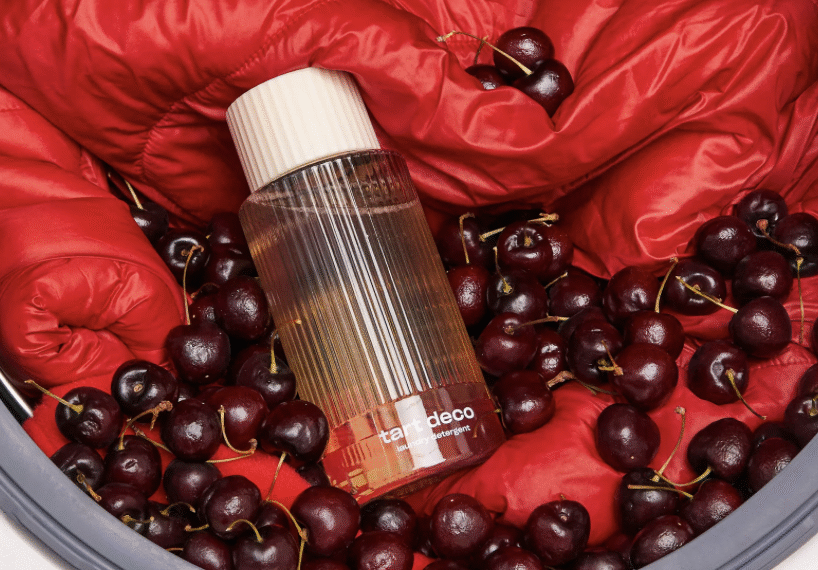 Snif’s Tart Deco Bottle Cleans Up the Laundry Aisle With A Ribbed Glass Bottle