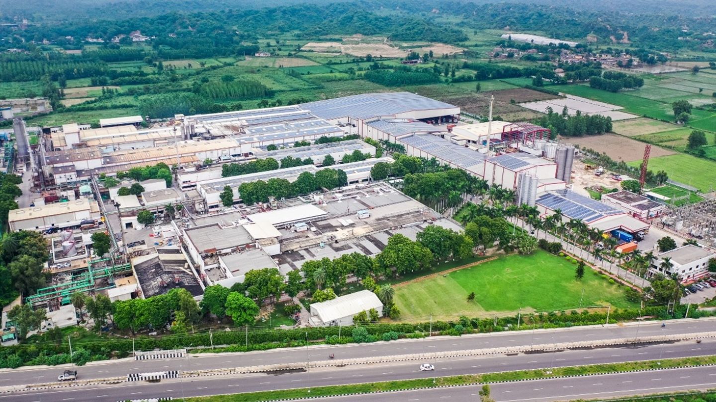 Toppan installs hybrid film production line in India
