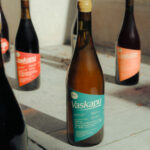 Vaskapu Wine Bottles Up a Clever Label System