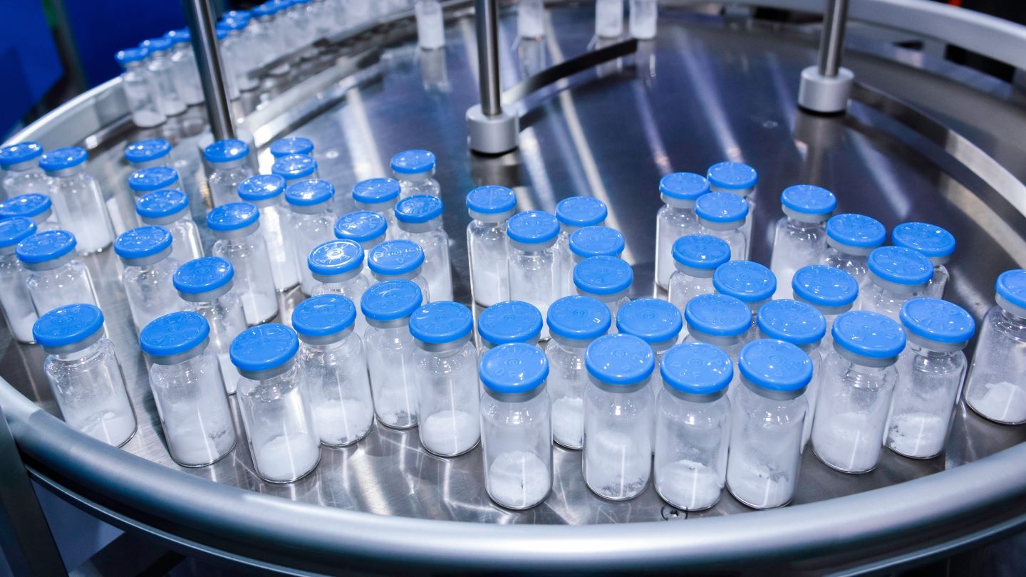 Tjoapack adds automated bottle packaging line at Dutch facility