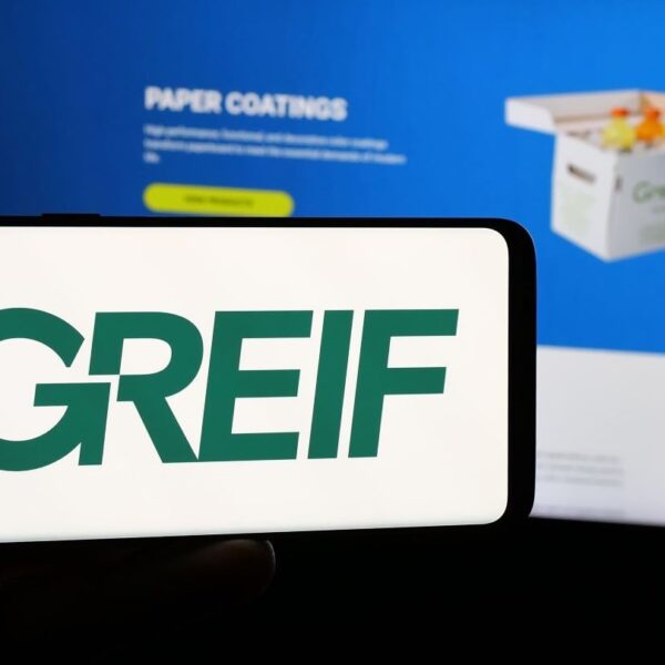 Greif registers growth in fiscal first quarter profit