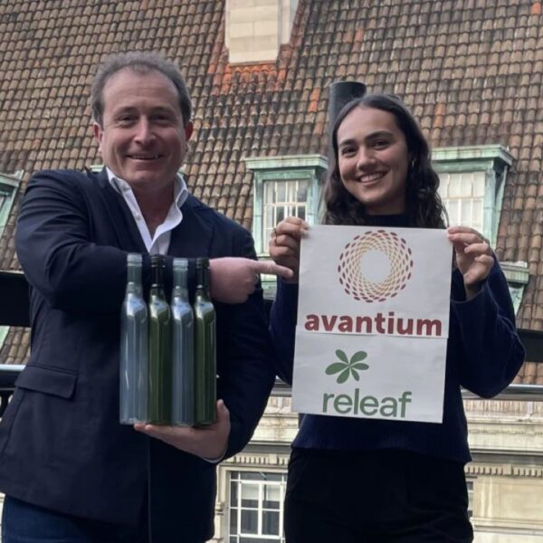 Avantium to offer plant-based PEF for Packamama wine packaging