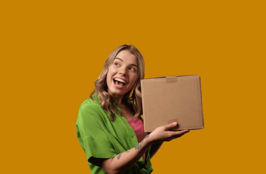 Unboxing Survey 2025 Highlights: What Consumers Think About eCommerce Packaging