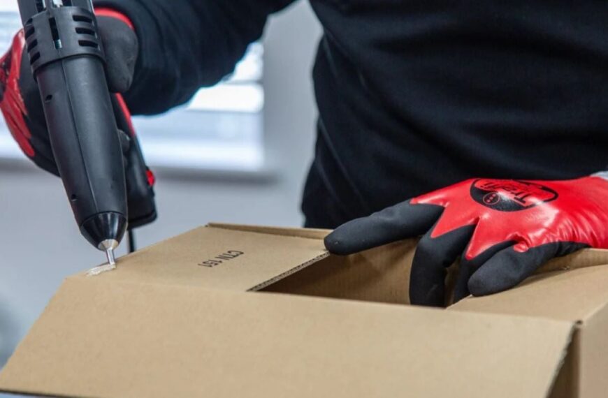 Power Adhesives introduces hot melt adhesive for carton closing