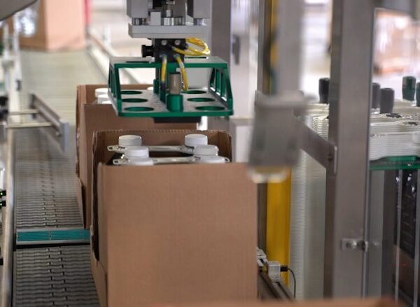 Achieving Sustainable Multipacking with Recycled and Recyclable rHDPE Handles