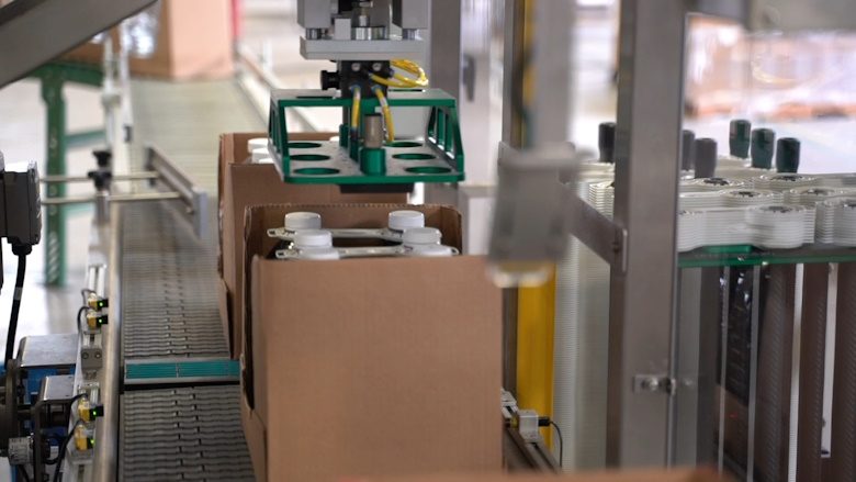 Achieving Sustainable Multipacking with Recycled and Recyclable rHDPE Handles