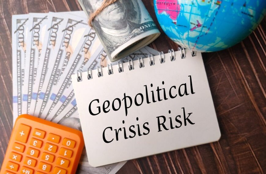 Geopolitical risk reshapes packaging investment case