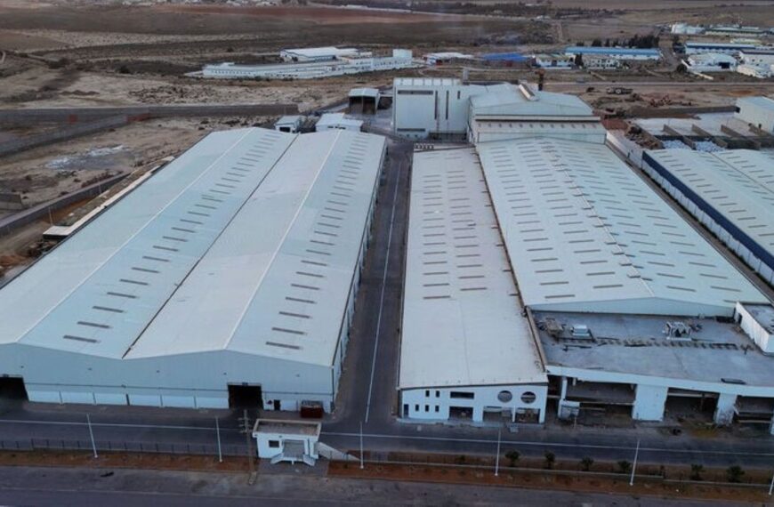 BA Glass picks stake in glass packaging business Sotuver